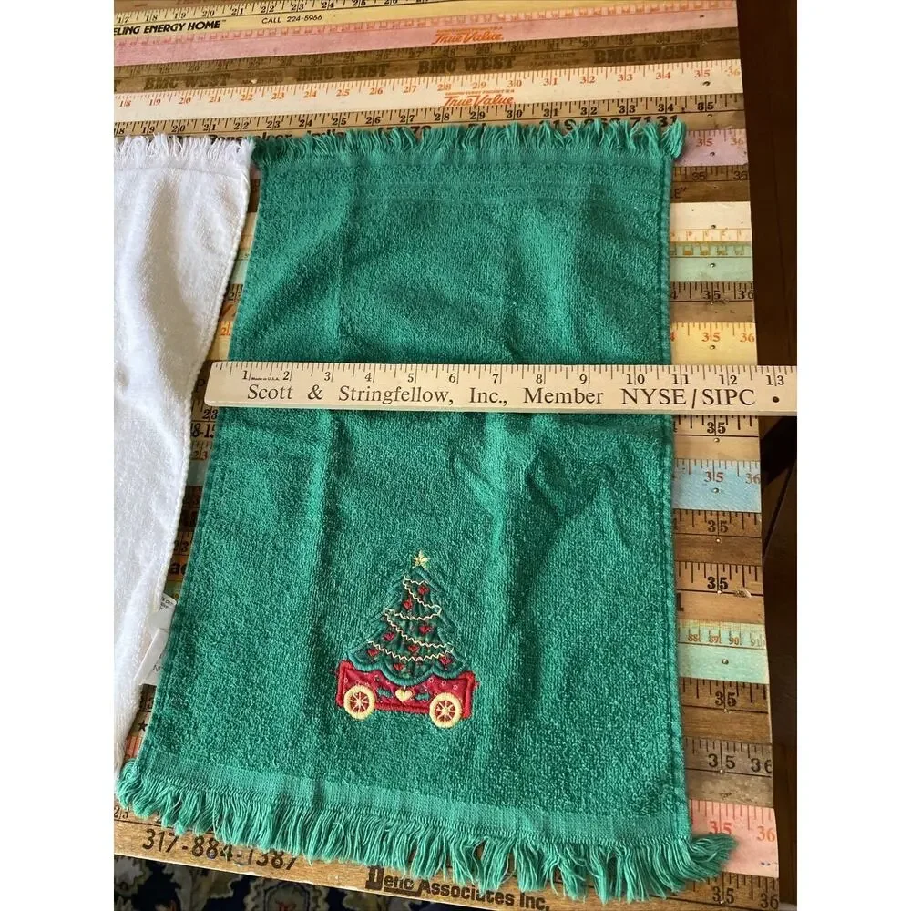 3 VINTAGE Christmas Hand Tea Towels‎ Poinsettia Tree, Ornament Home